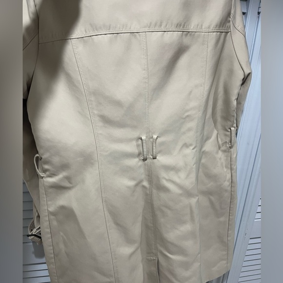 Ladies Trench Coat - Picture 9 of 9